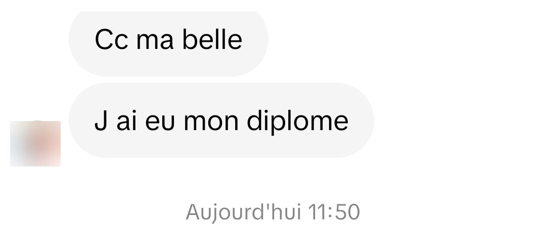 Capture TikTok : une candidate annonce avoir obtenu son diplôme.